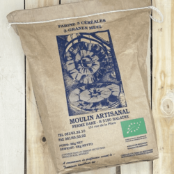 Farine 3 céréales + graines – 8,70€/kg